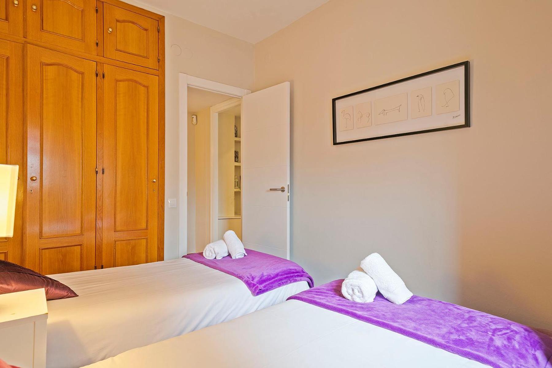 Sarria Attic Apartment Barcelona Bagian luar foto